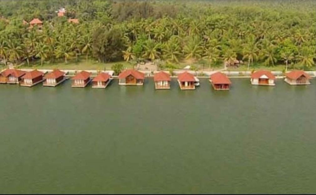 Poovar Island
